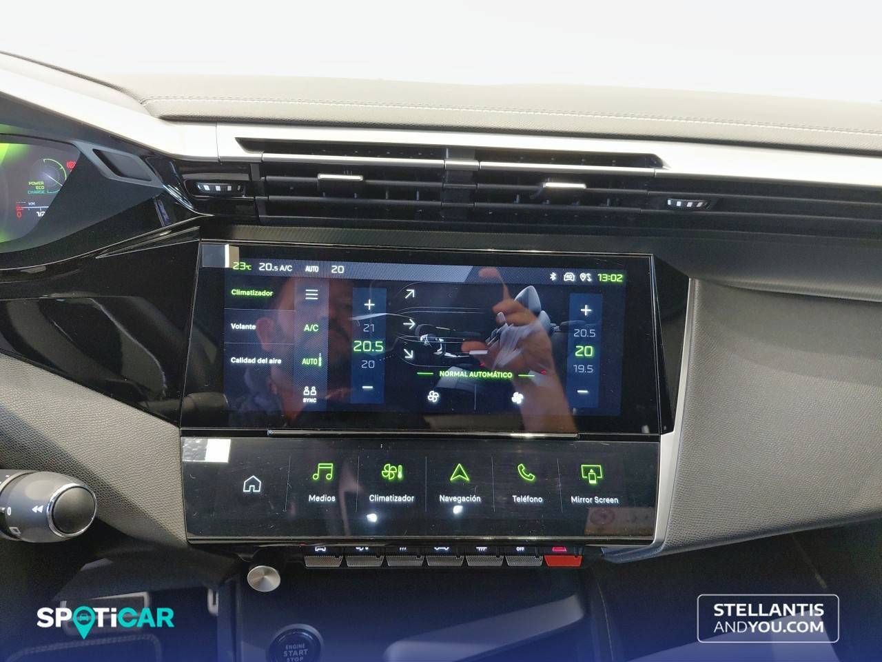 Peugeot 308  5P  Hybrid 136 e-DCS6 GT - Foto 18