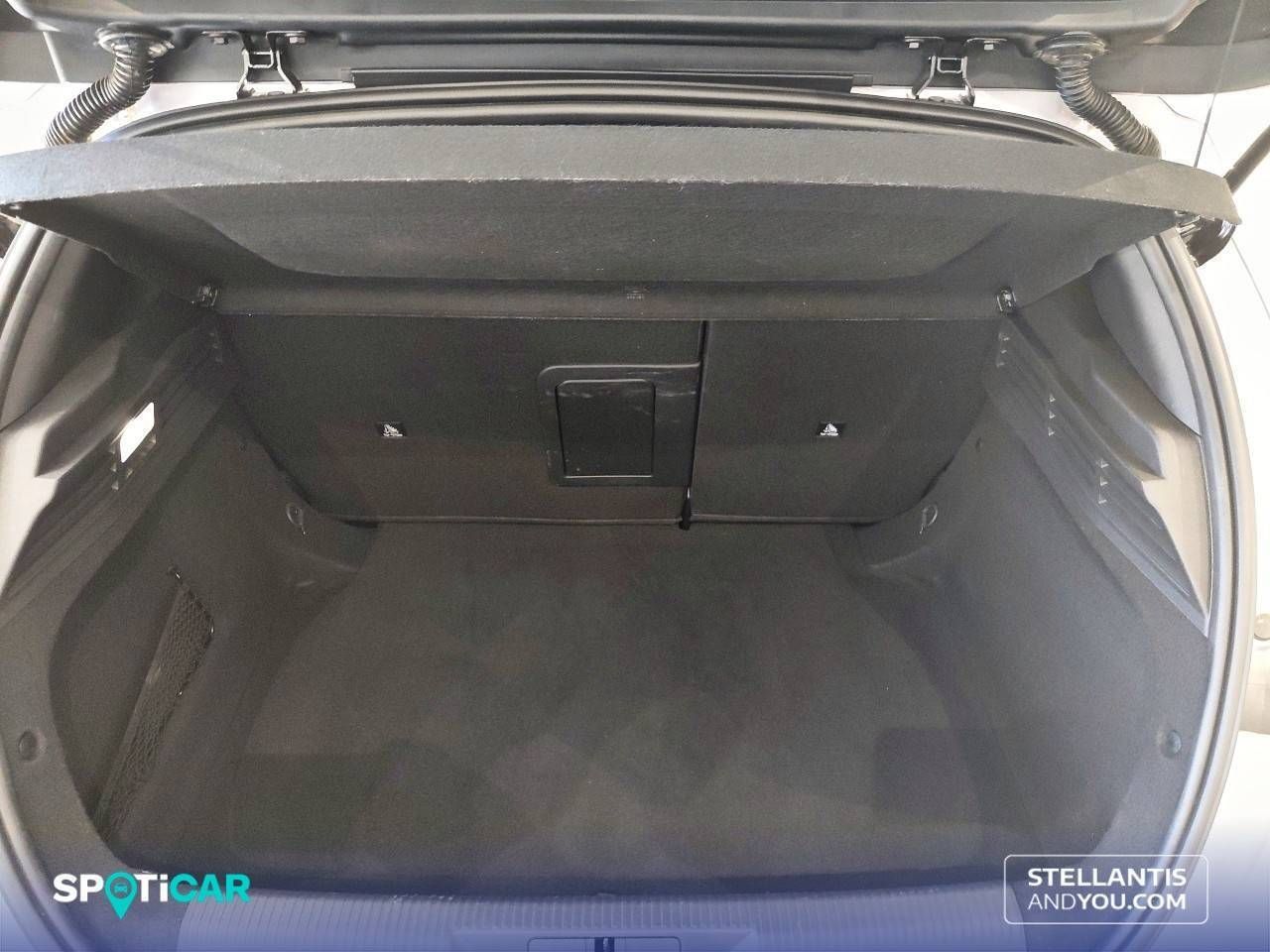 Peugeot 308  5P  Hybrid 136 e-DCS6 GT - Foto 7