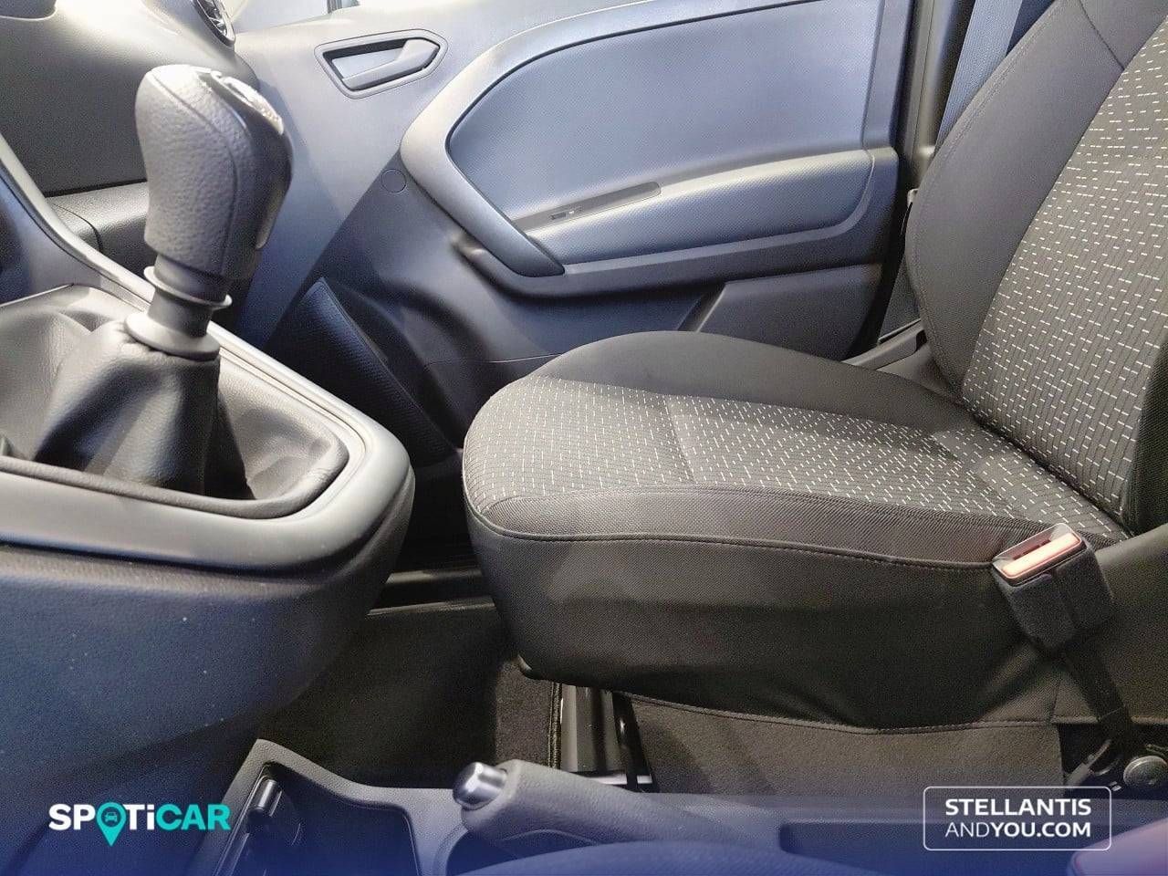 Mercedes Citan  110 CDI 70kW Furgón  Largo Base - Foto 17