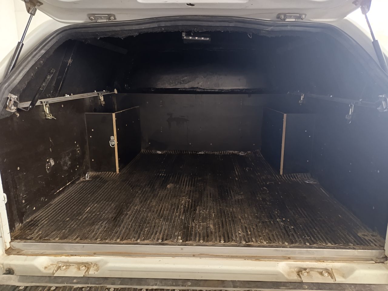 Mitsubishi L200 Double Cab 250 DI-D M-PRO - Foto 8