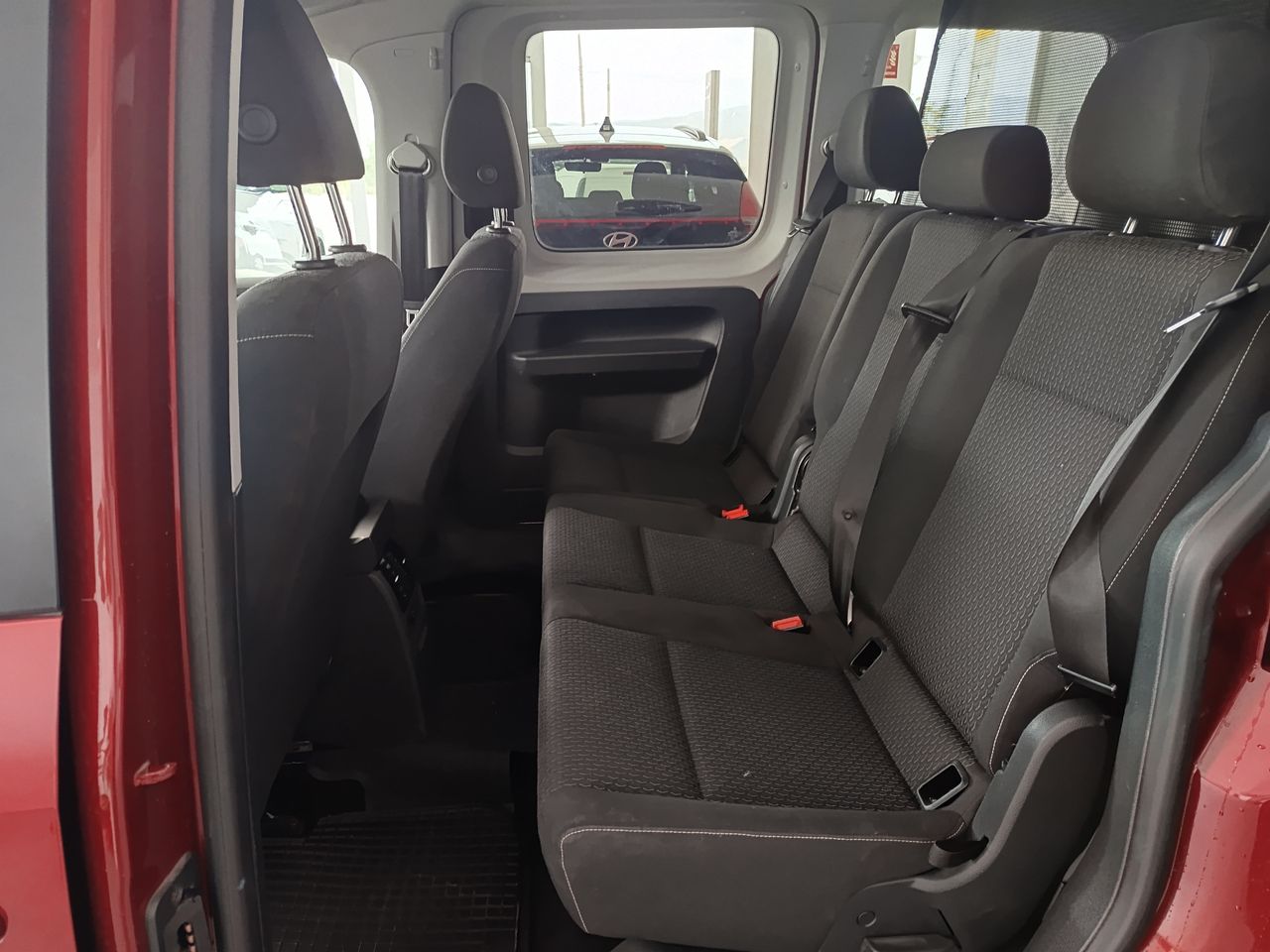 Volkswagen Caddy Bluemotion - Foto 14
