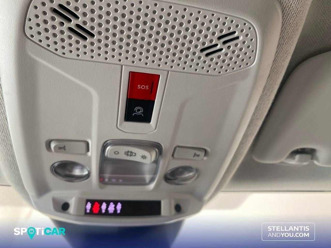 Citroën C4  PureTech 130 S&S EAT8 Plus - Foto 26