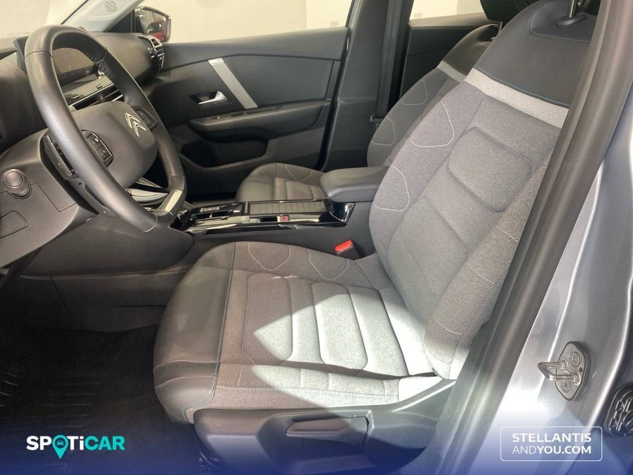 Citroën C4  PureTech 130 S&S EAT8 Plus - Foto 10