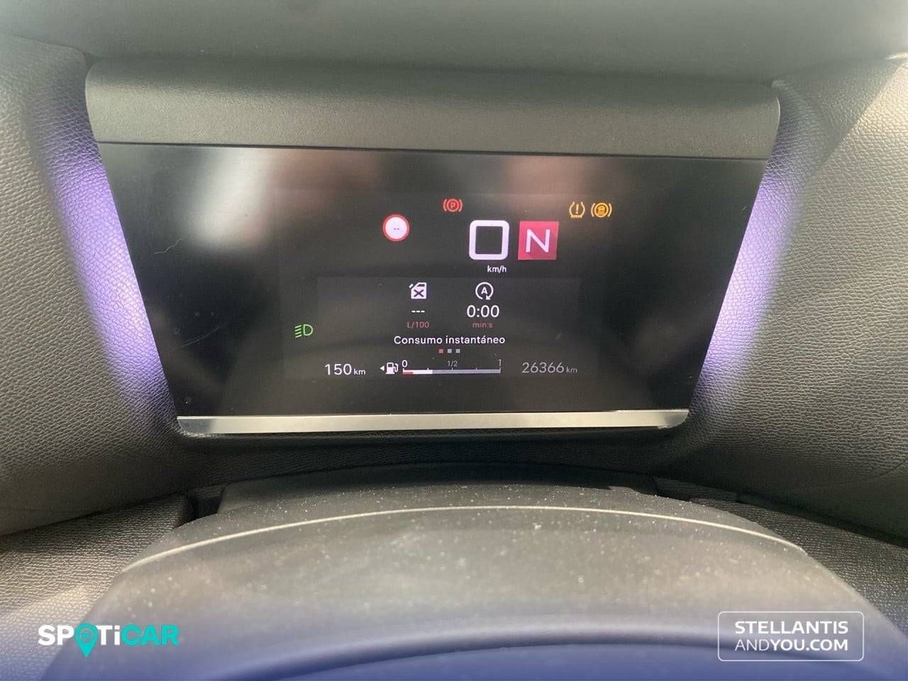 Citroën C4  PureTech 130 S&S EAT8 Plus - Foto 25