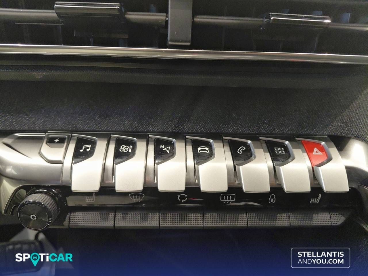 Peugeot 3008  180 e-EAT8 Allure Pack - Foto 18