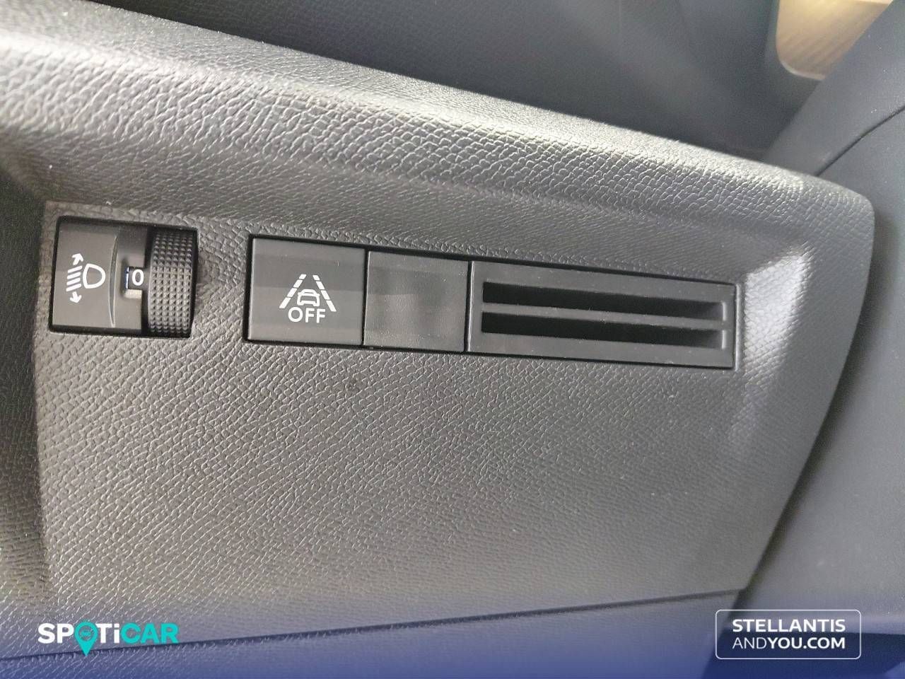 Citroën C4  PureTech 100 S&S 6v Live Pack - Foto 14