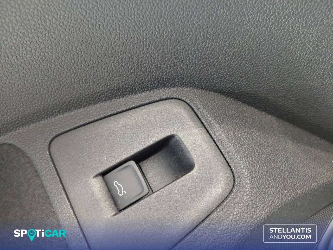 Volkswagen Tiguan   2.0 TDI 110kW (150CV) DSG R-Line - Foto 15