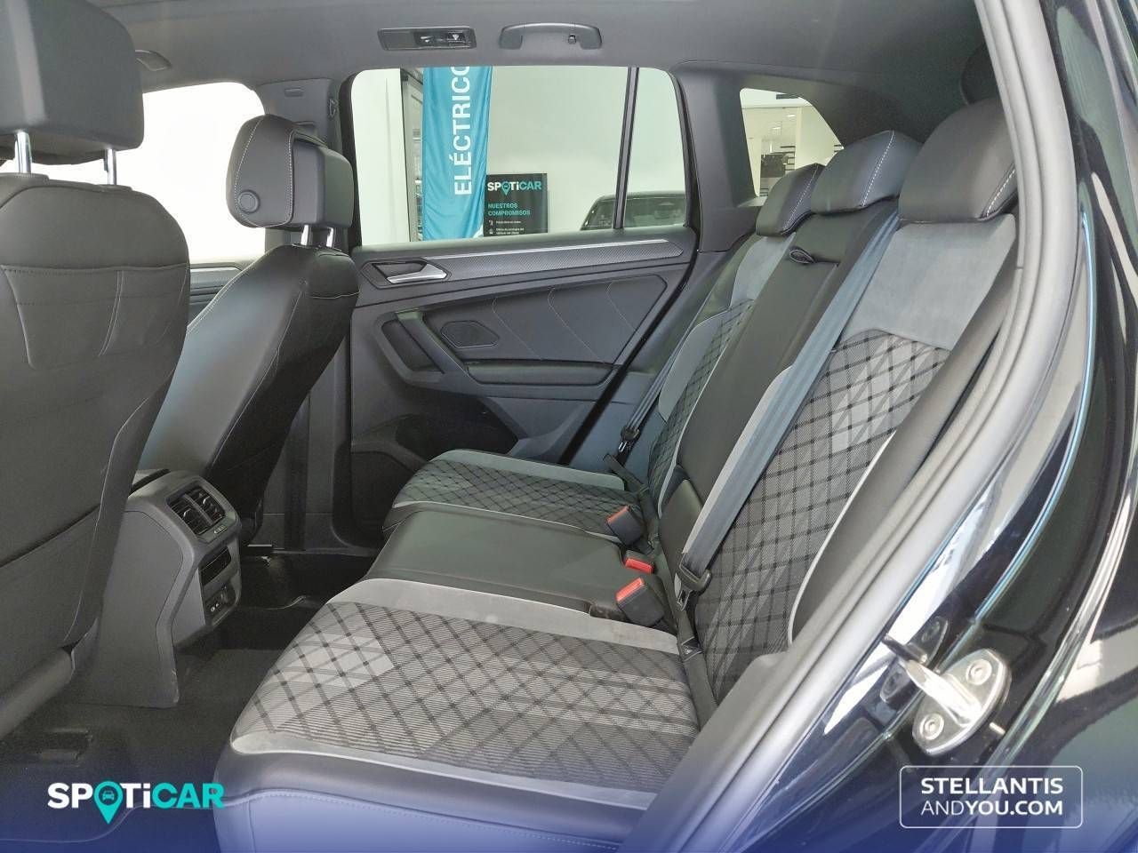 Volkswagen Tiguan   2.0 TDI 110kW (150CV) DSG R-Line - Foto 11