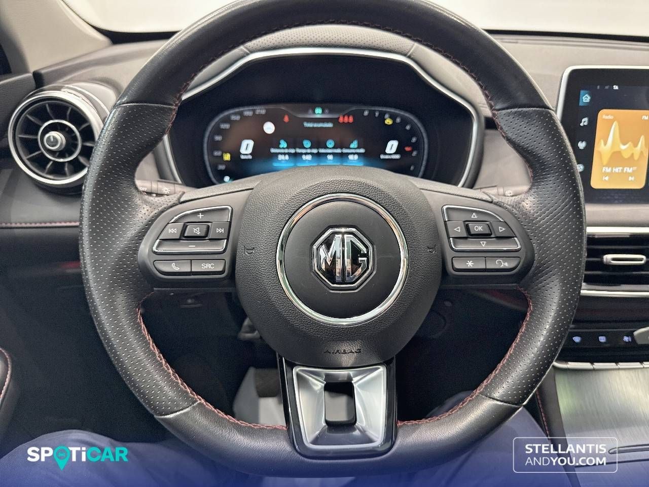 MG HS  1.5 Turbo GDI Luxury - Foto 14
