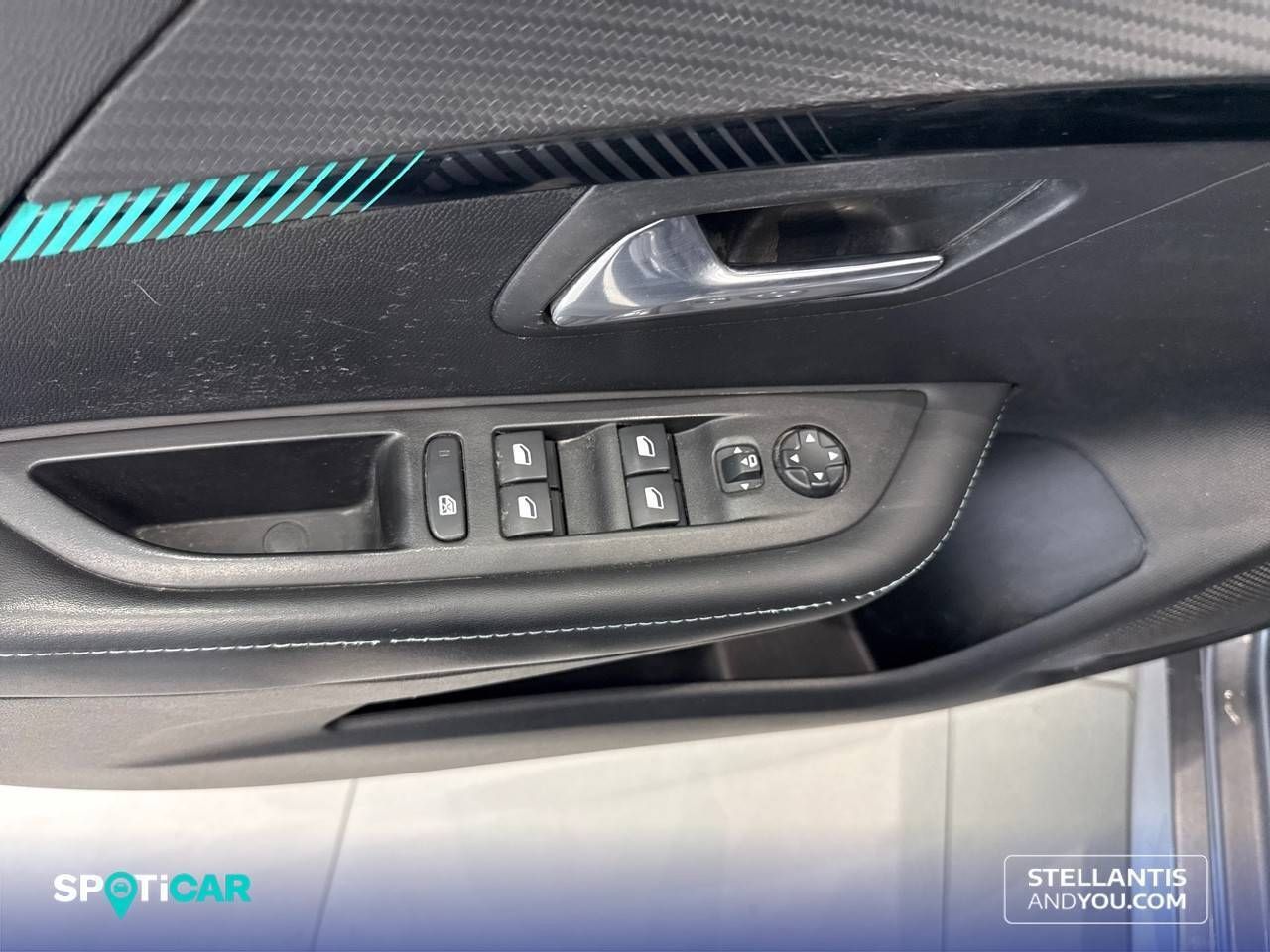Peugeot 208  BlueHDi 73kW (100CV) Allure - Foto 13
