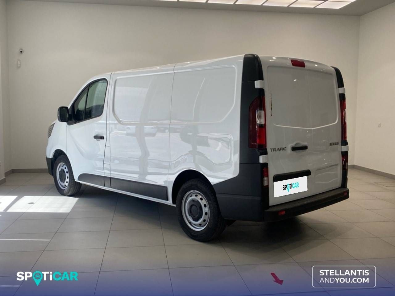 Renault Trafic  Furgón L1H1 Blue dCi 96 Kw (130 CV) - - Foto 8