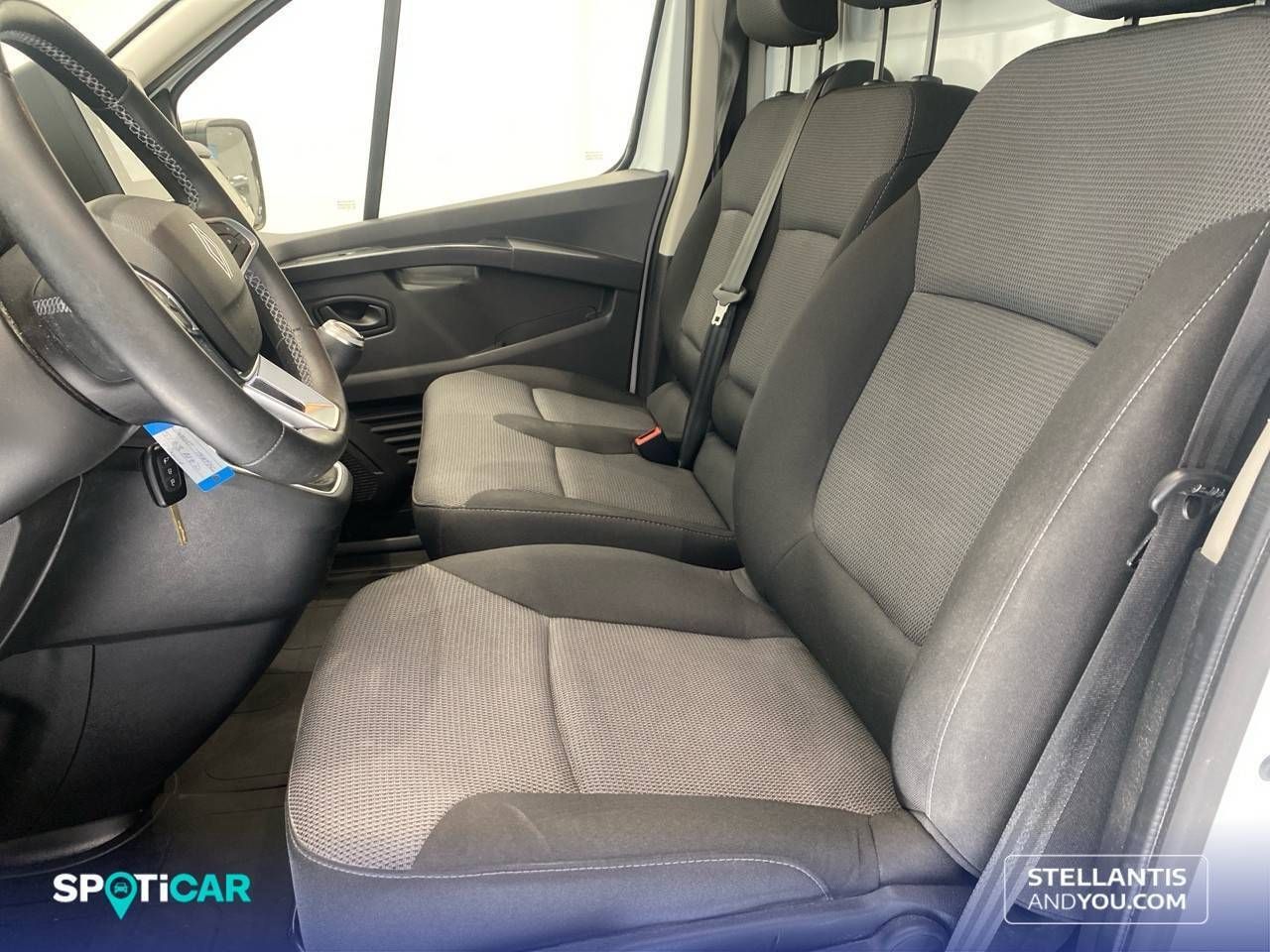 Renault Trafic  Furgón L1H1 Blue dCi 96 Kw (130 CV) - - Foto 11