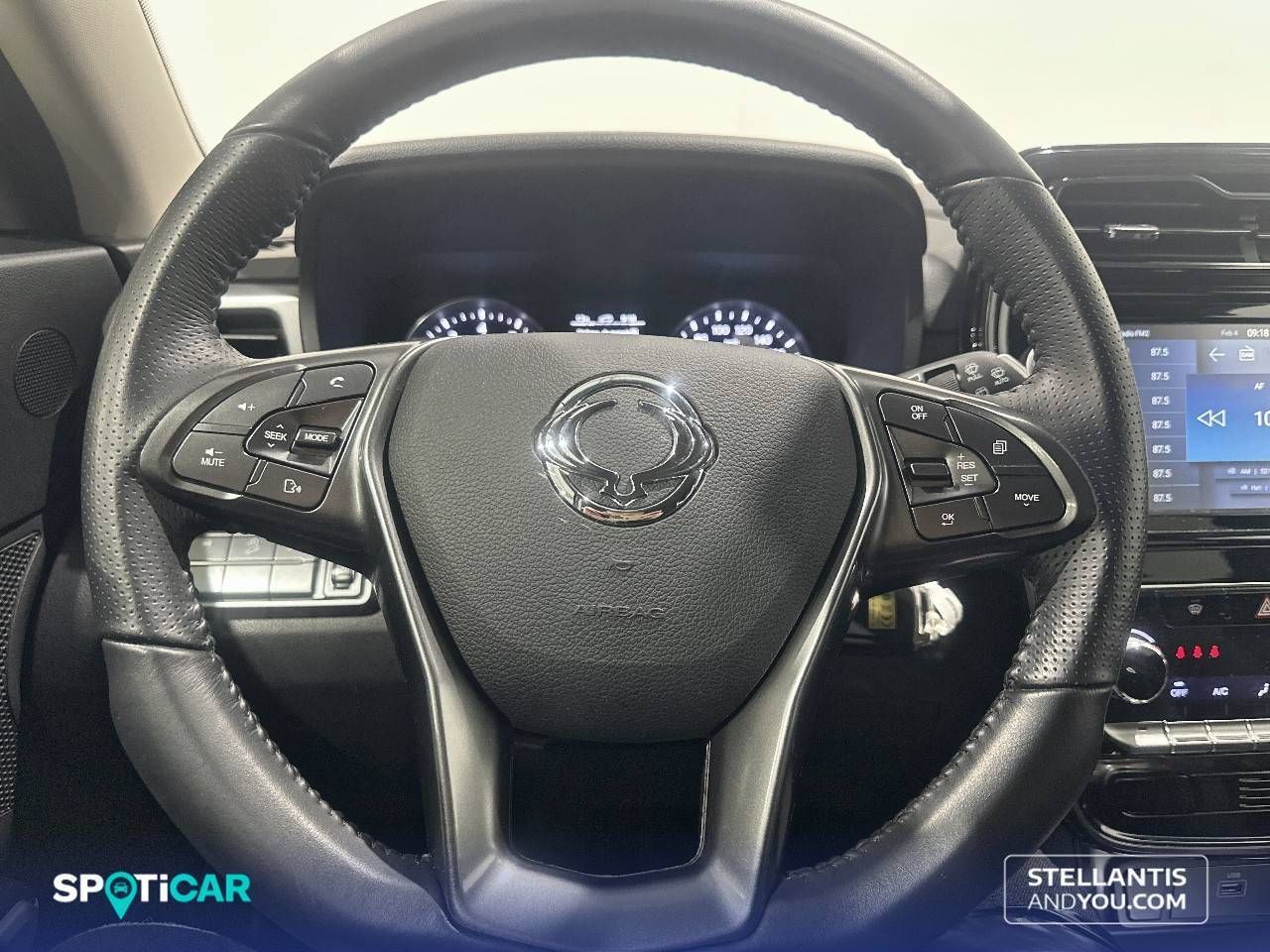 SsangYong Tivoli  G12T Urban Plus - Foto 13