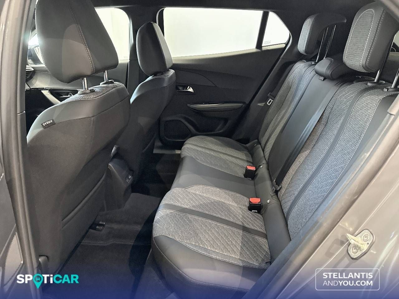 Peugeot 2008  N2008  Hybrid 136 eDCS6 Allure - Foto 11