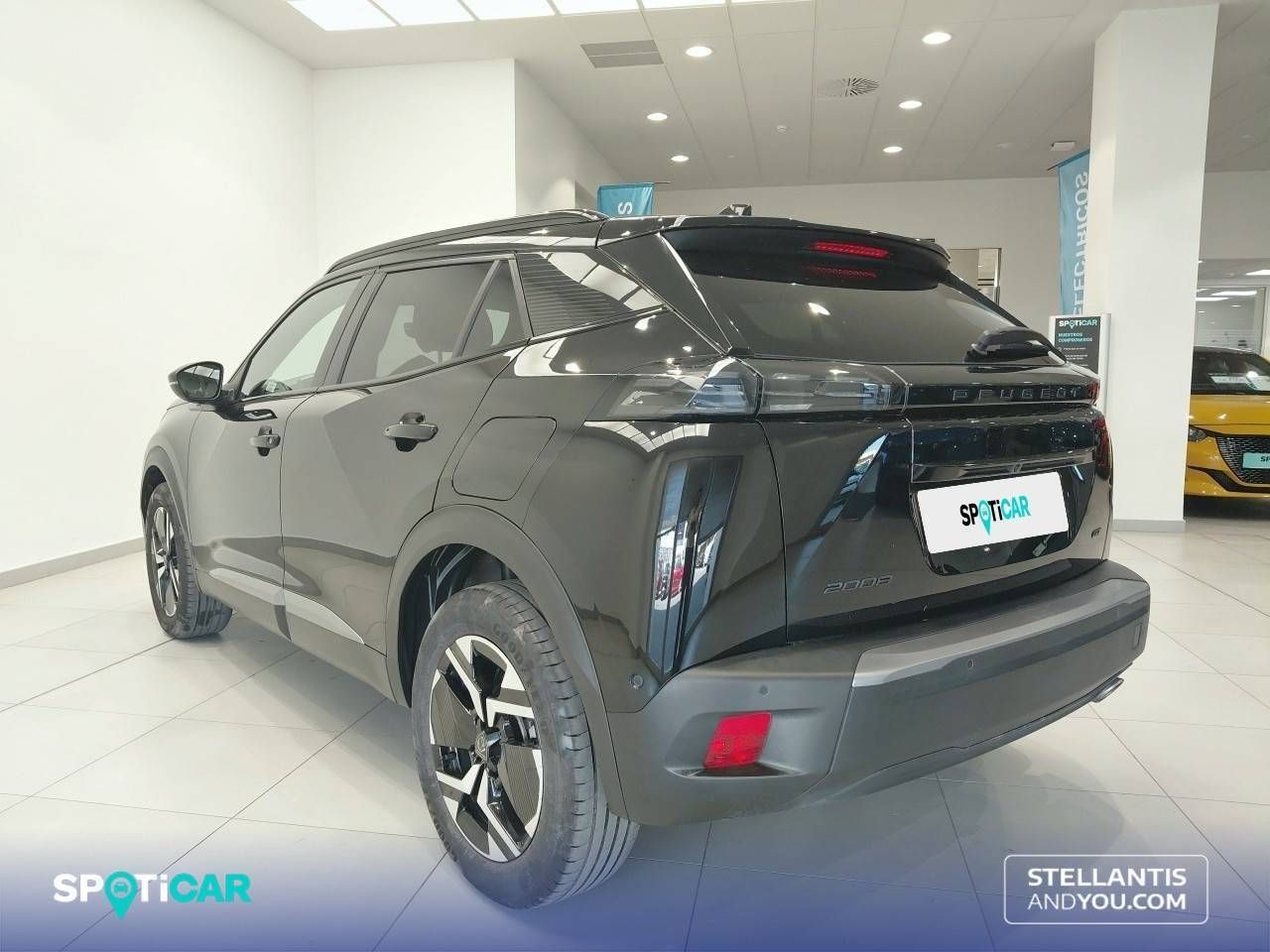 Peugeot 2008   BlueHDI 130 S&S EAT8 GT - Foto 8