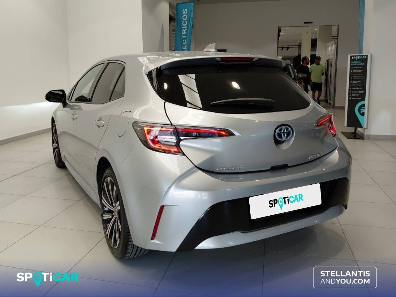 Toyota Corolla  1.8 125H  E-CVT Style - Foto 8