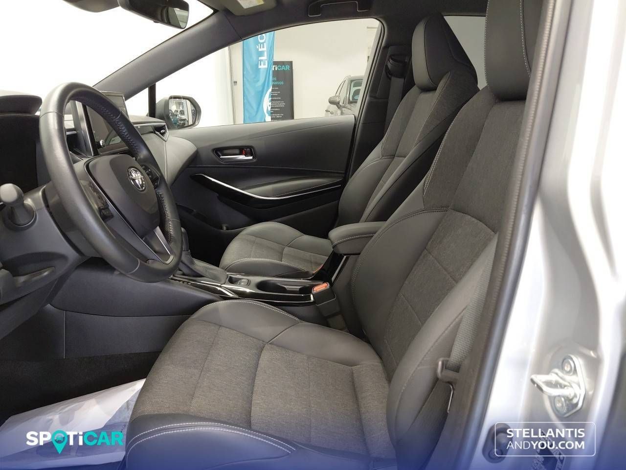 Toyota Corolla  1.8 125H  E-CVT Style - Foto 10