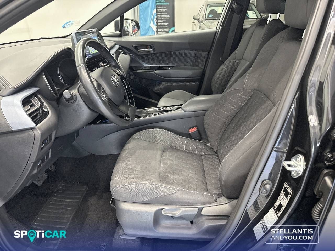 Toyota C-HR  1.8 125H Advance - Foto 10