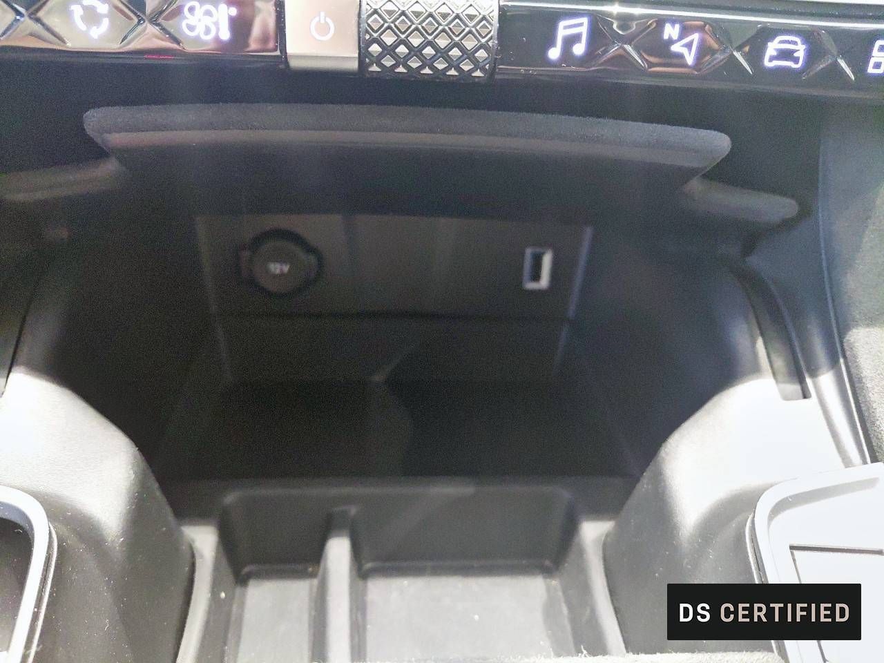 DS DS 7  BlueHDi DE 96kW (130CV) AT. PERF.LINE Performance Line - Foto 24