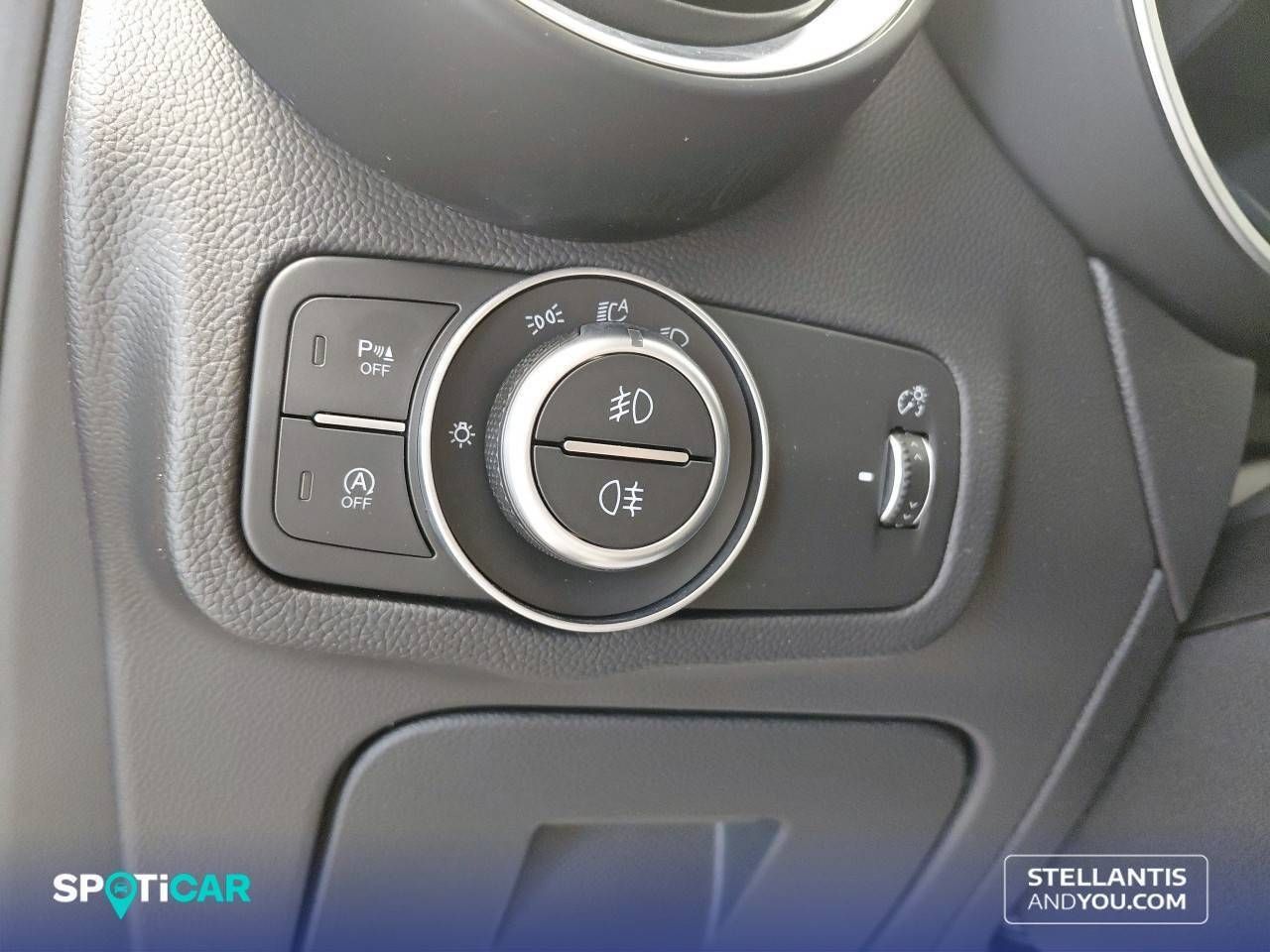 Alfa Romeo Stelvio  2.2 Diésel 154kW (210CV)  Q4 Executive - Foto 16