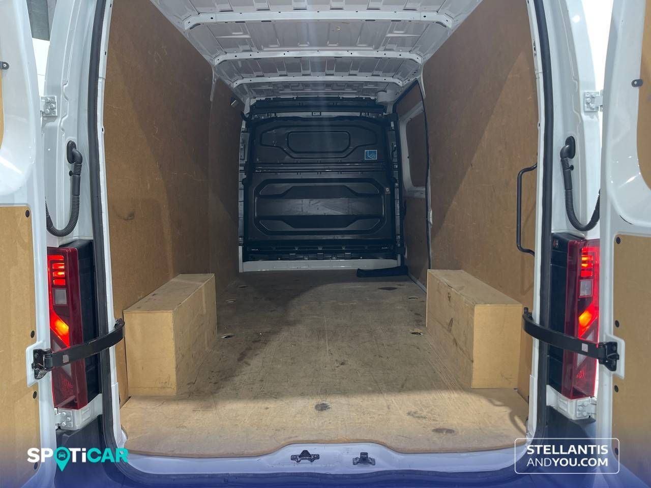 Renault Master  Furgón DCab T L3H2 3500 Bl dCi 96kW - - Foto 7