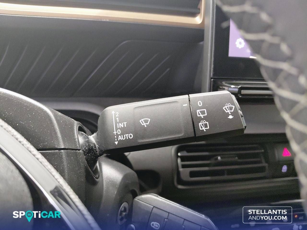 Citroën C3 Aircross  Hybrid 145 ë-DCS6 Plus - Foto 26