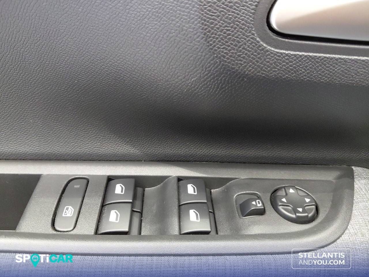 Citroën C3 Aircross  Hybrid 145 ë-DCS6 Plus - Foto 14