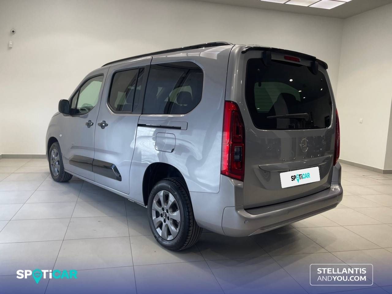 Opel Combo Cargo  XL  130 Cv 1.5 Td S/S AT8 €6.4 GS - Foto 8