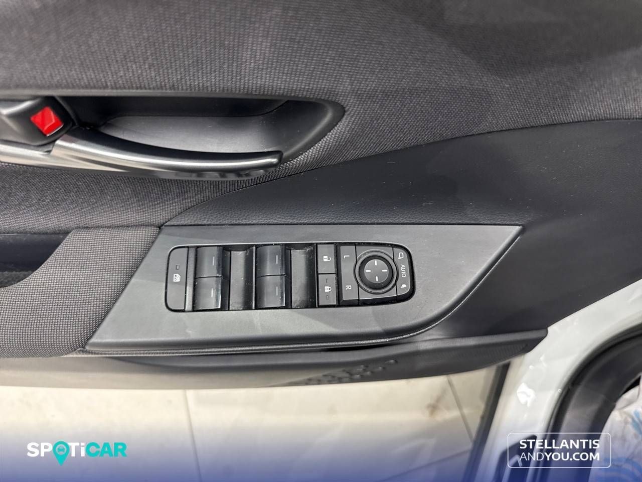 Toyota C-HR  2.0 200H Premiere Edition - Foto 13