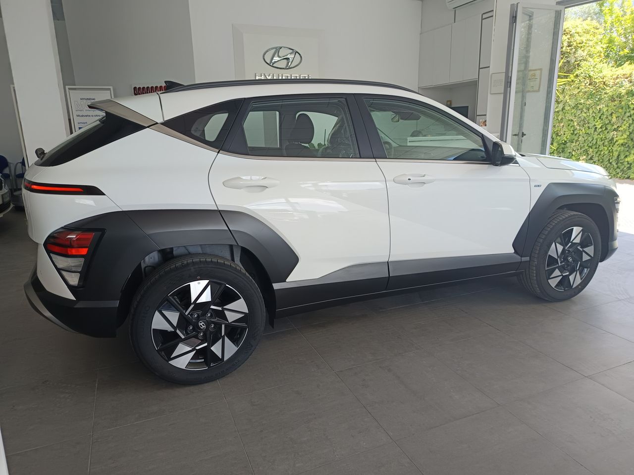 Hyundai Kona XLS 1.0 TGDi 115 CV - Foto 8