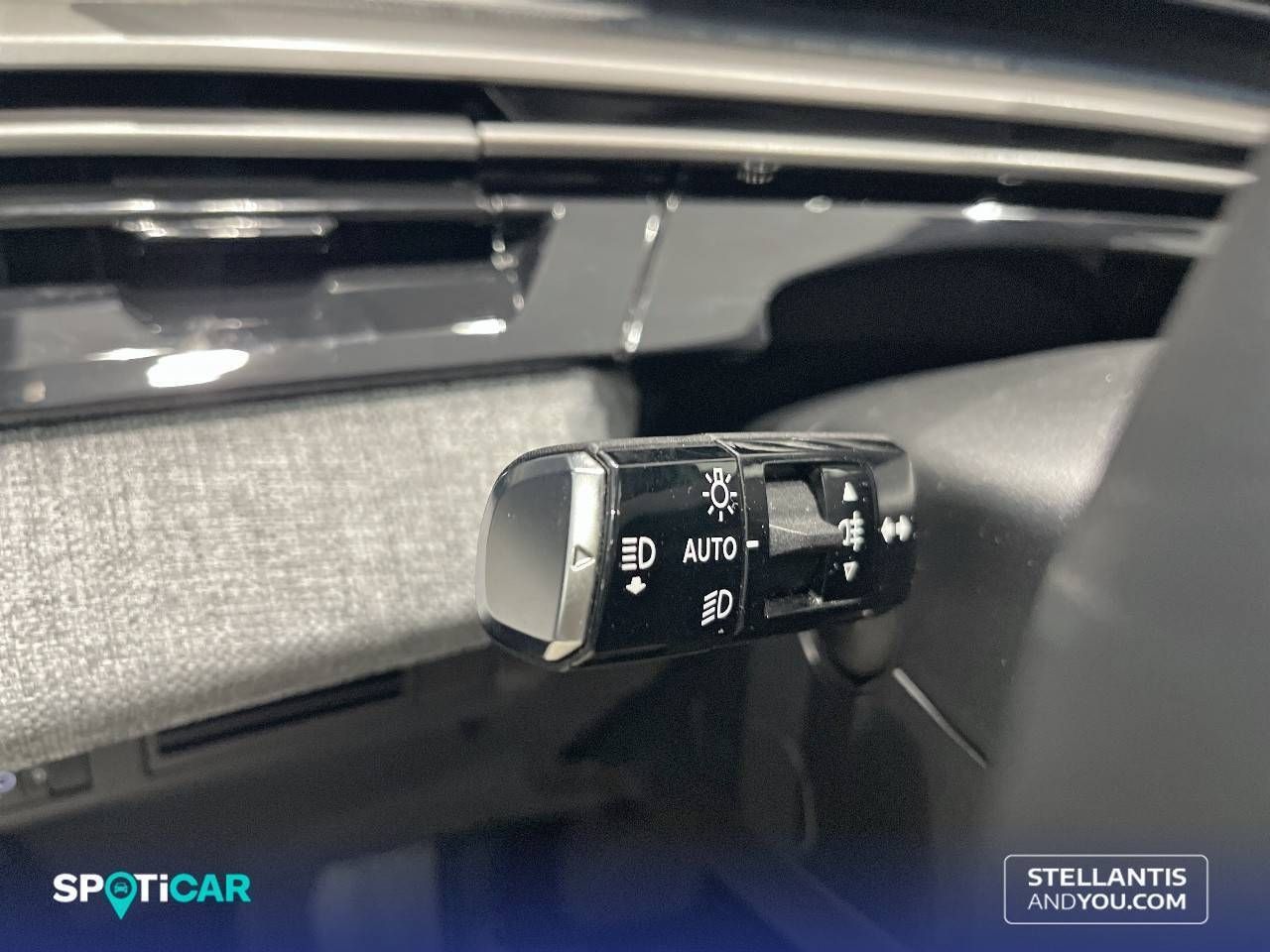 Peugeot 3008  1.2 107KW  eDCS6 Allure - Foto 15