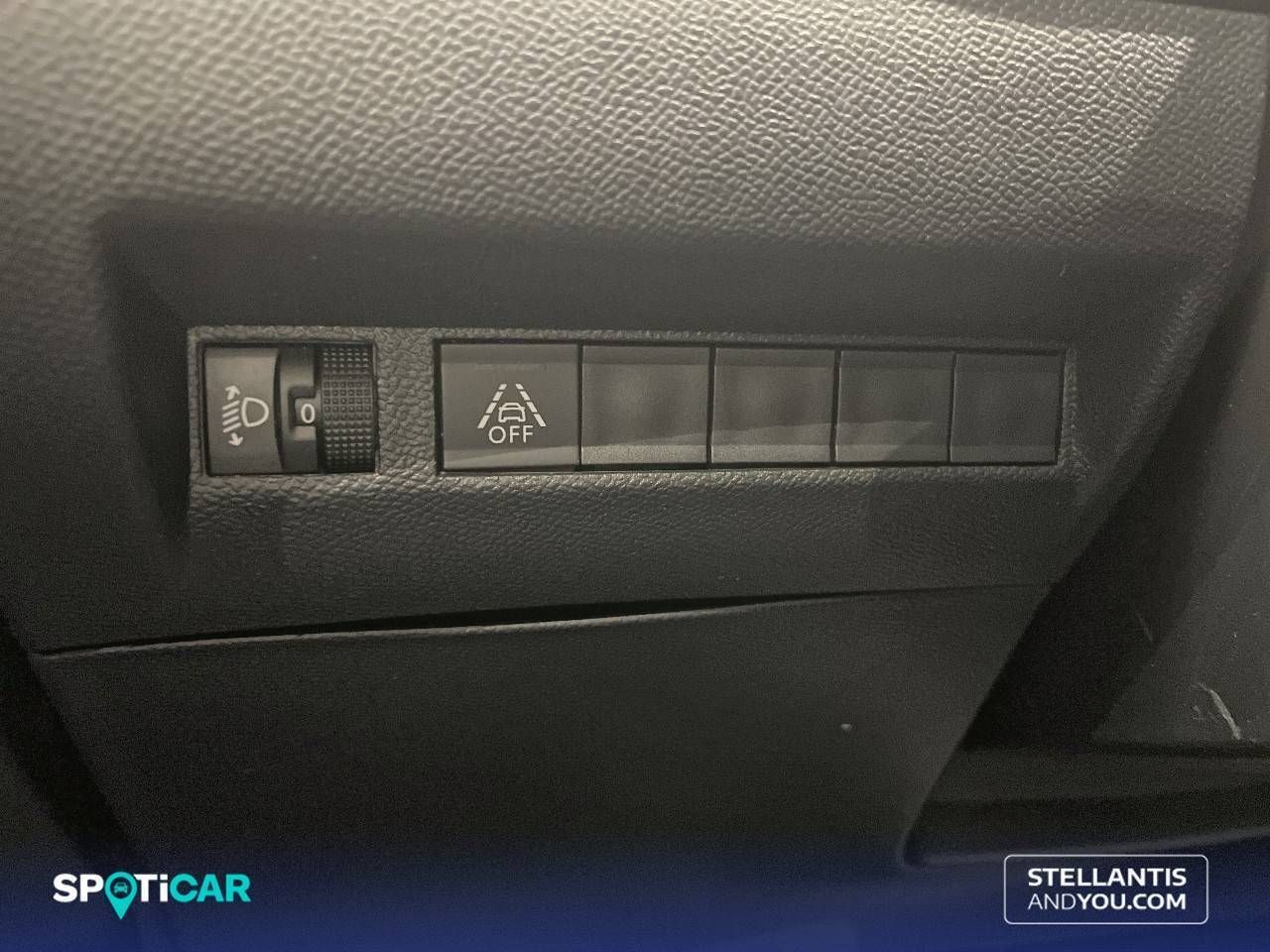 Peugeot 2008   BlueHDI 81kW (110CV) Active Pack - Foto 14