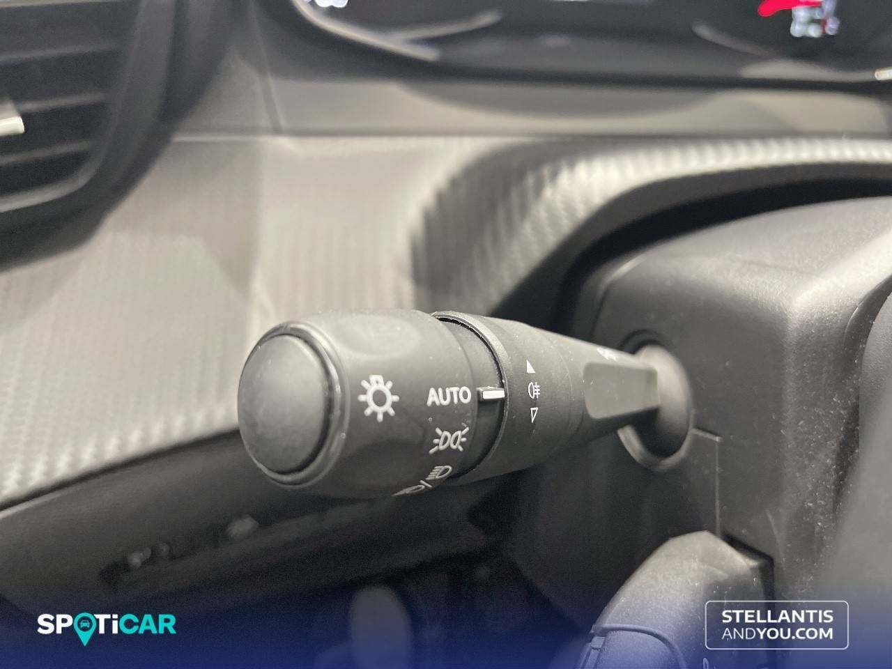 Peugeot 2008   BlueHDI 81kW (110CV) Active Pack - Foto 15