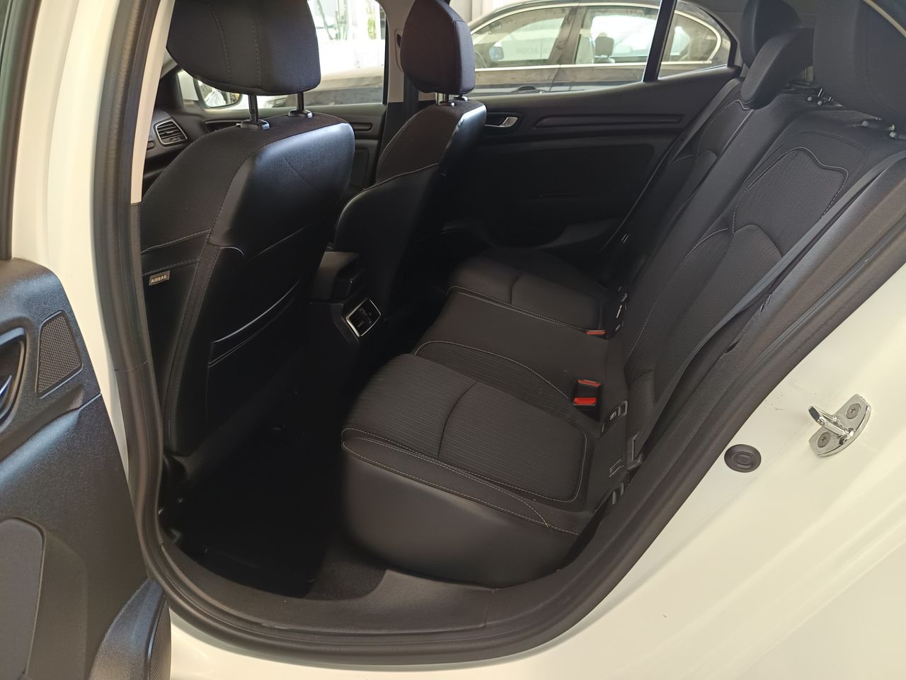 Renault Megane Business - Foto 14