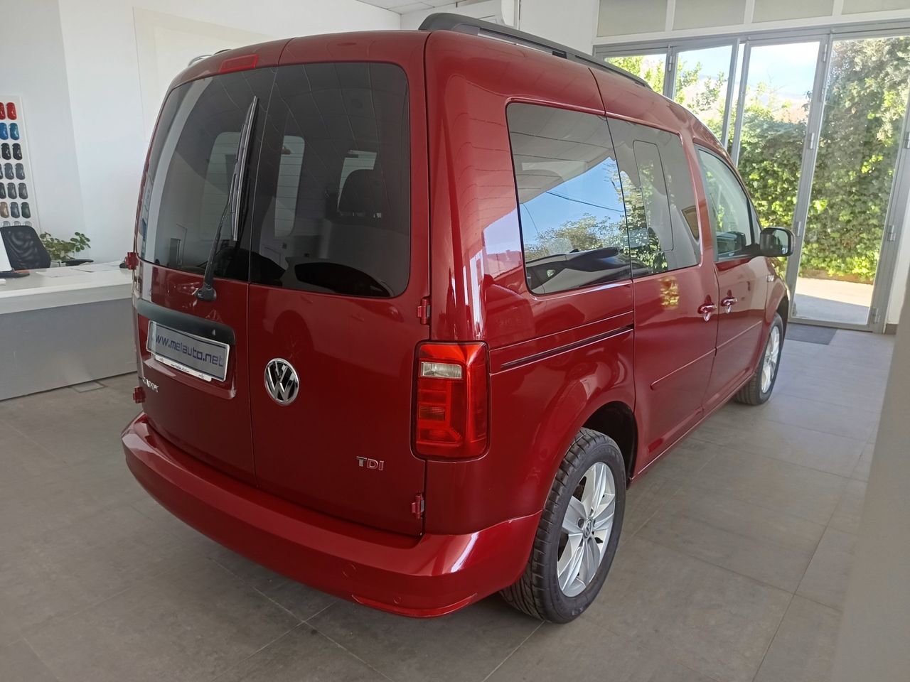Volkswagen Caddy Comfortline Blue Motion Tech - Foto 7