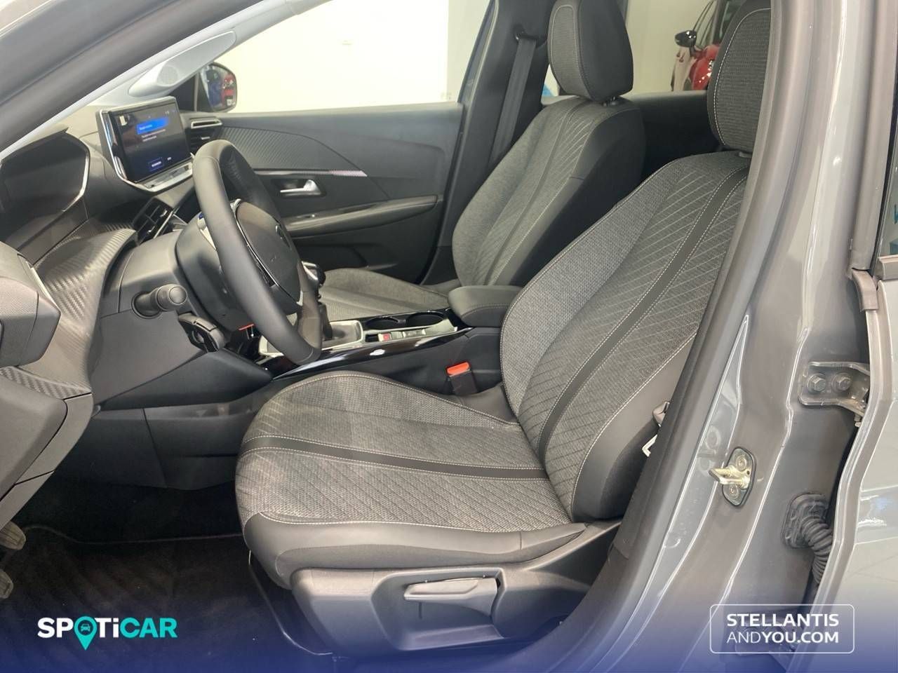 Peugeot 208   Turbo 100 S&S 6 Vel. MAN Allure - Foto 10