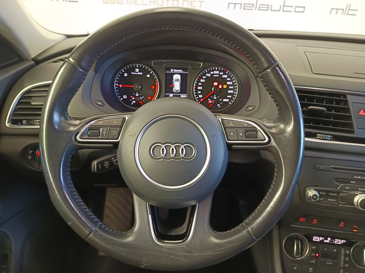Audi Q3 Attraction - Foto 17