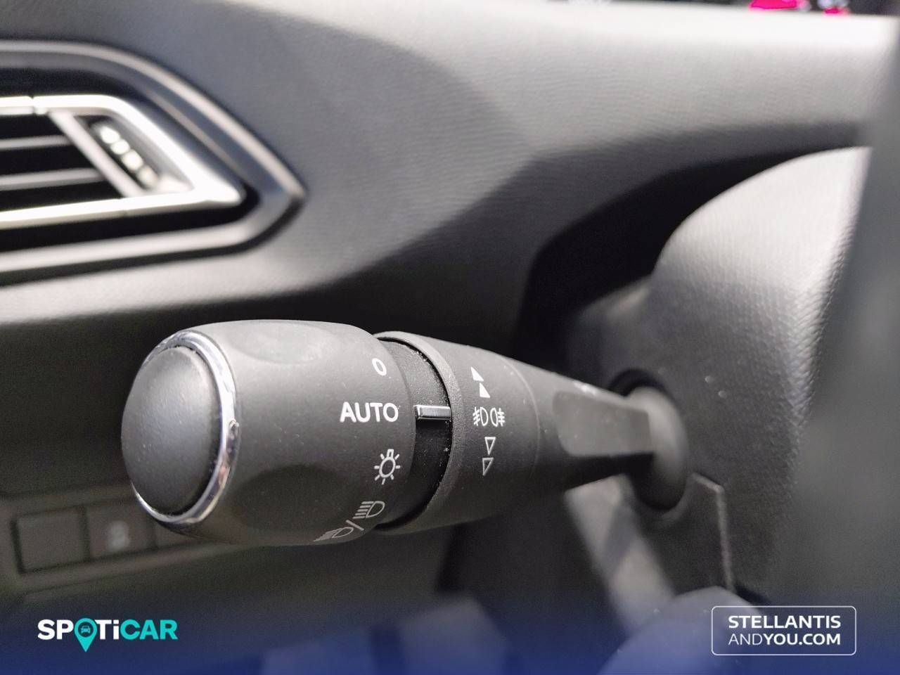 Peugeot 308  5p  BlueHDi 130 S&S Style - Foto 19