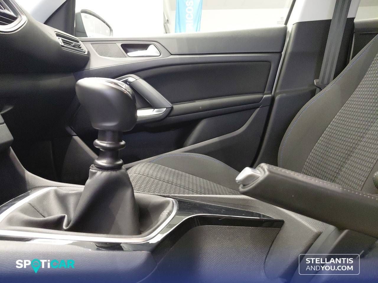Peugeot 308  5p  BlueHDi 130 S&S Style - Foto 17