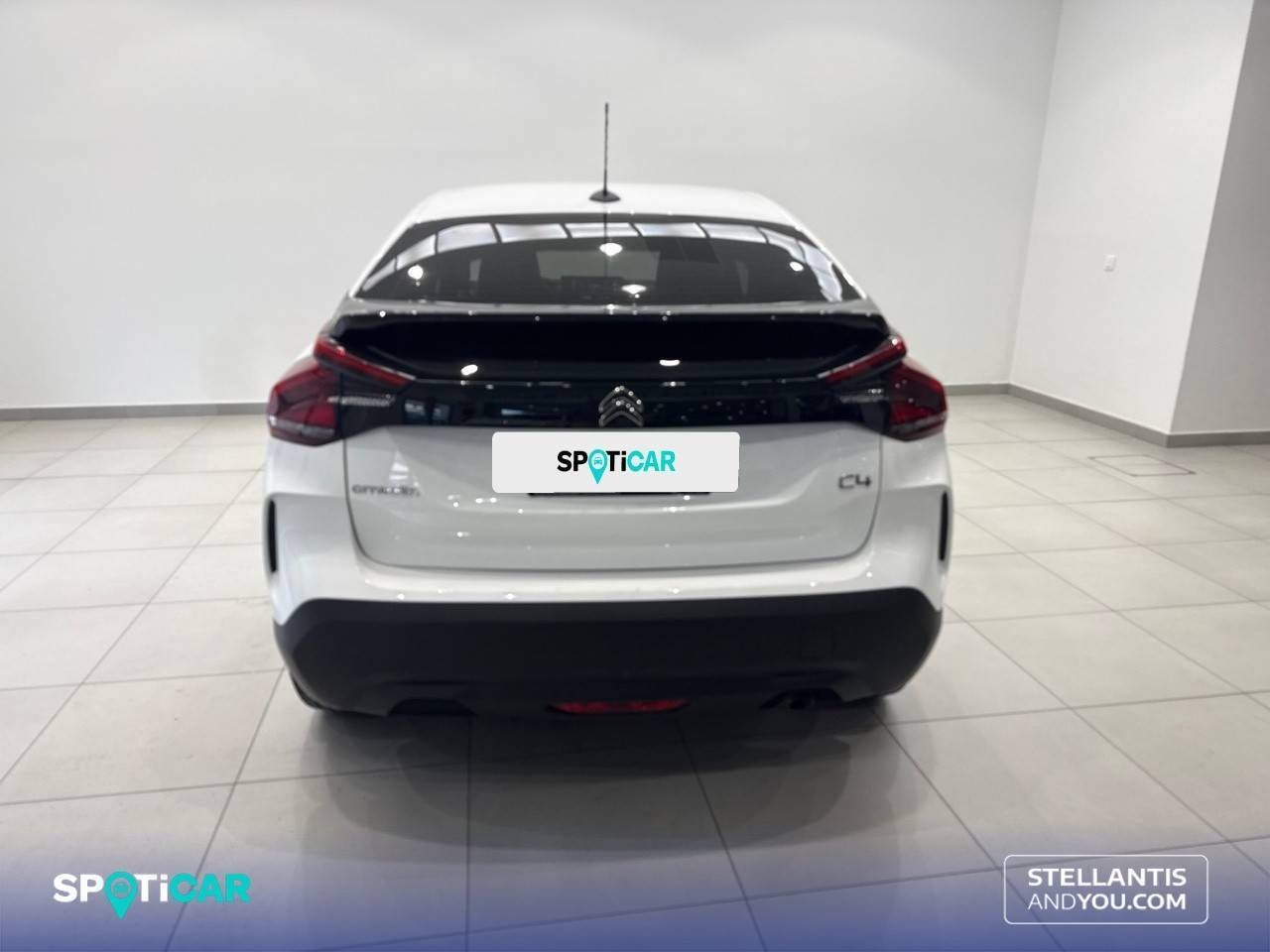 Citroën C4  PureTech 100 S&S 6v Live Pack - Foto 6