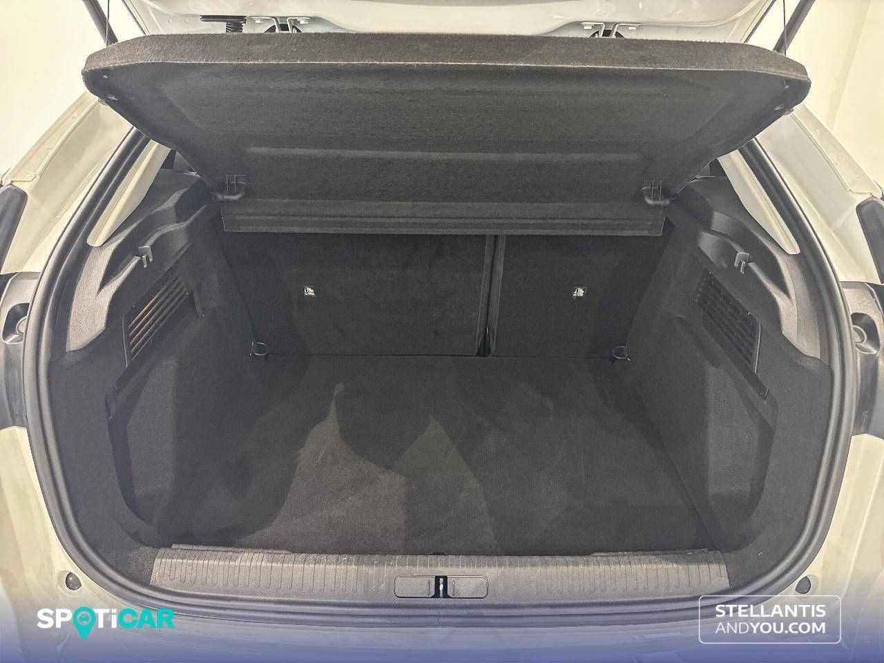 Citroën C4  PureTech 100 S&S 6v Live Pack - Foto 7