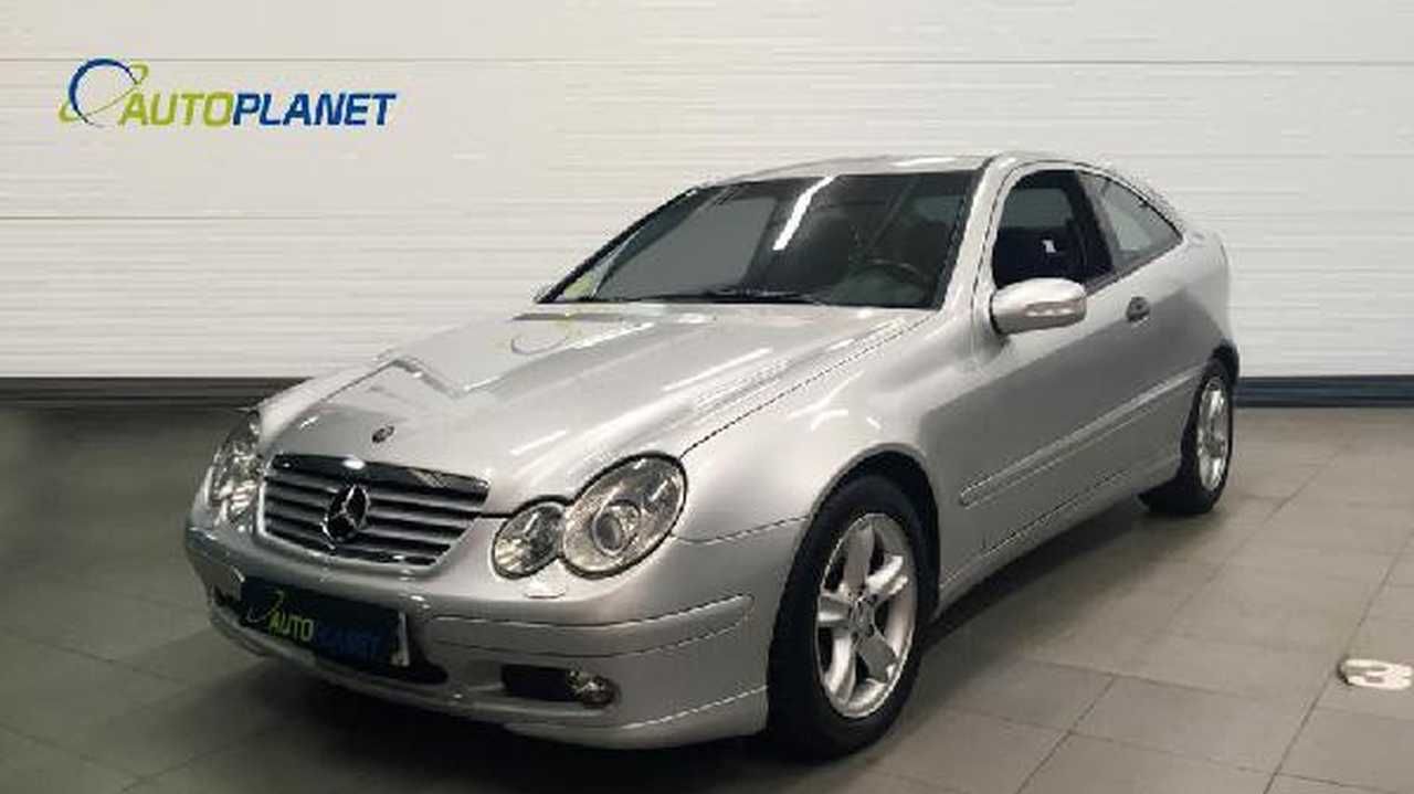 Foto mercedes clase c 2004 /