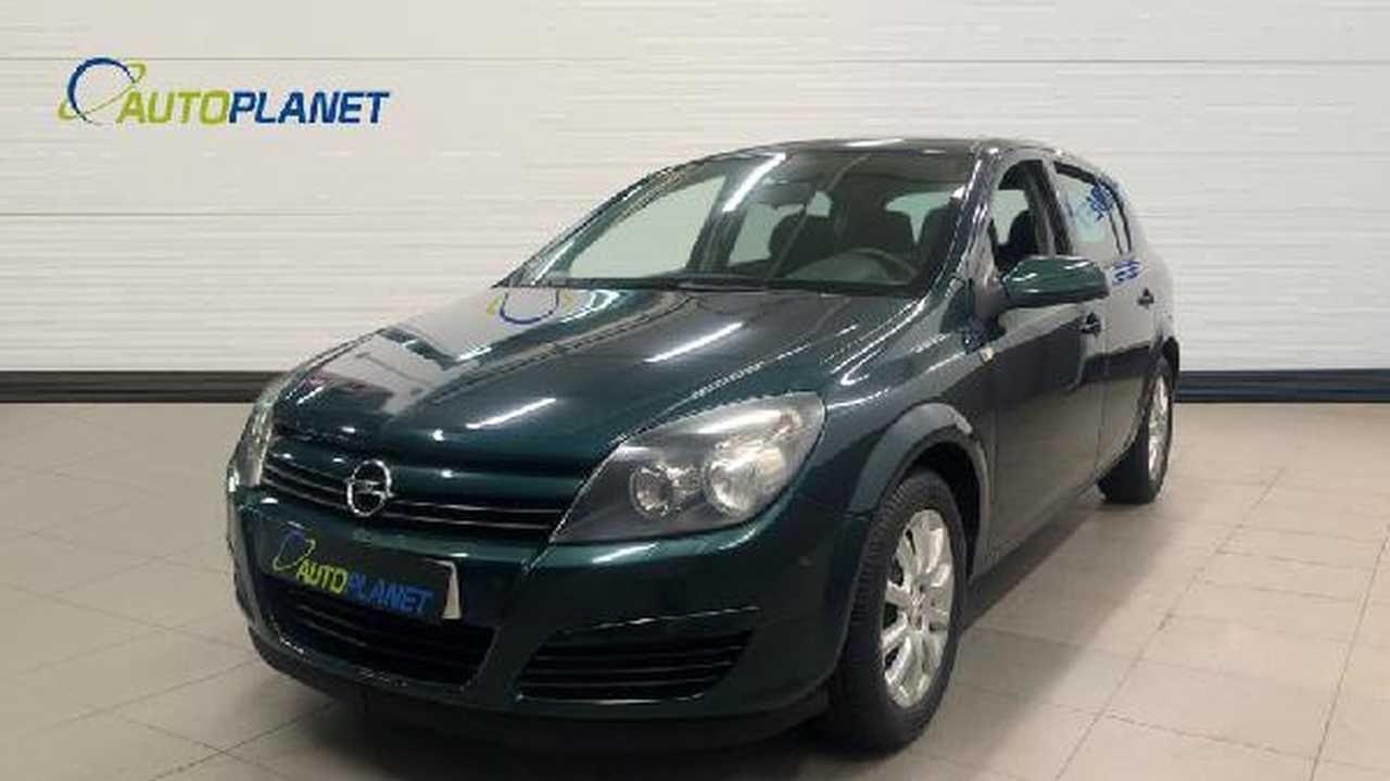Foto opel astra 2005 /