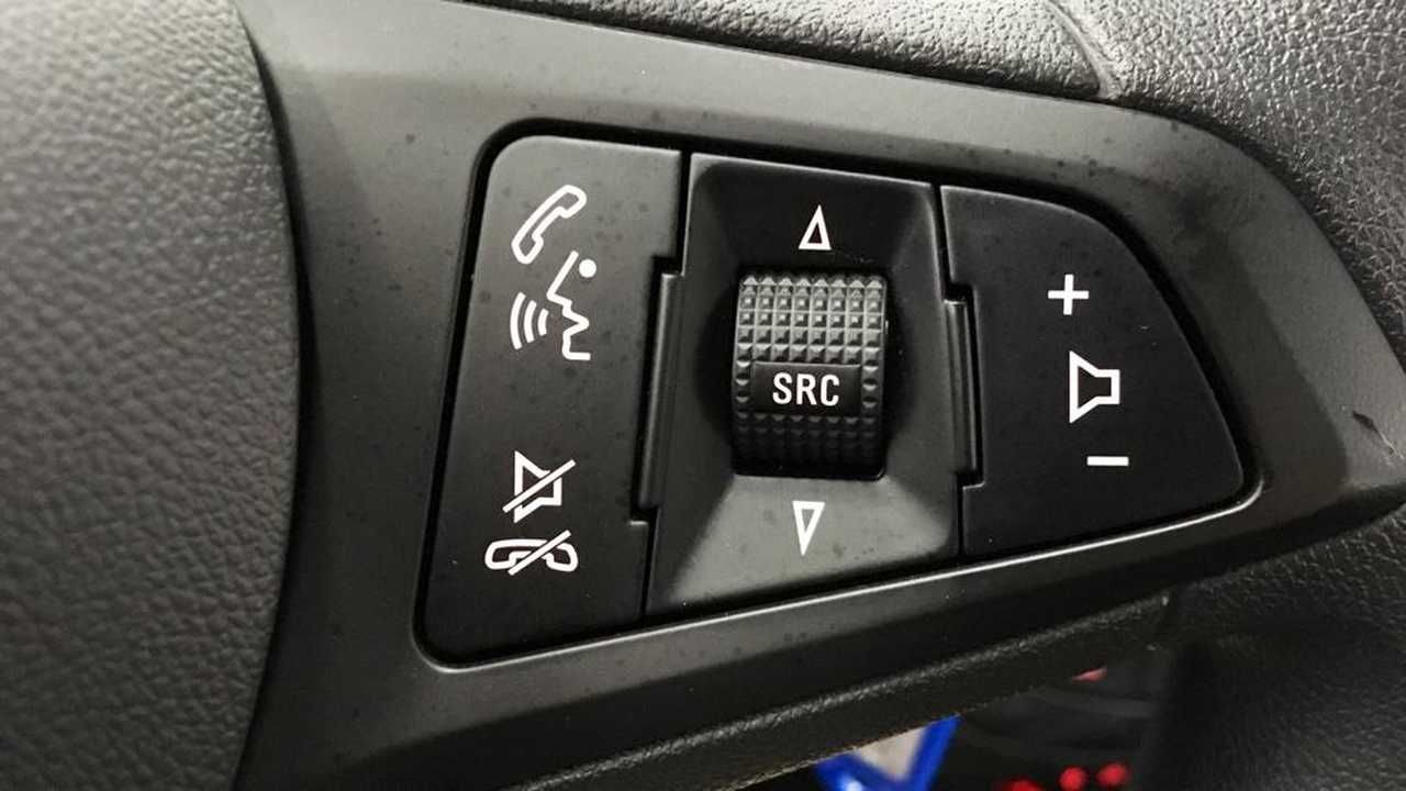 opel corsa 2016 / foto grande (3)
