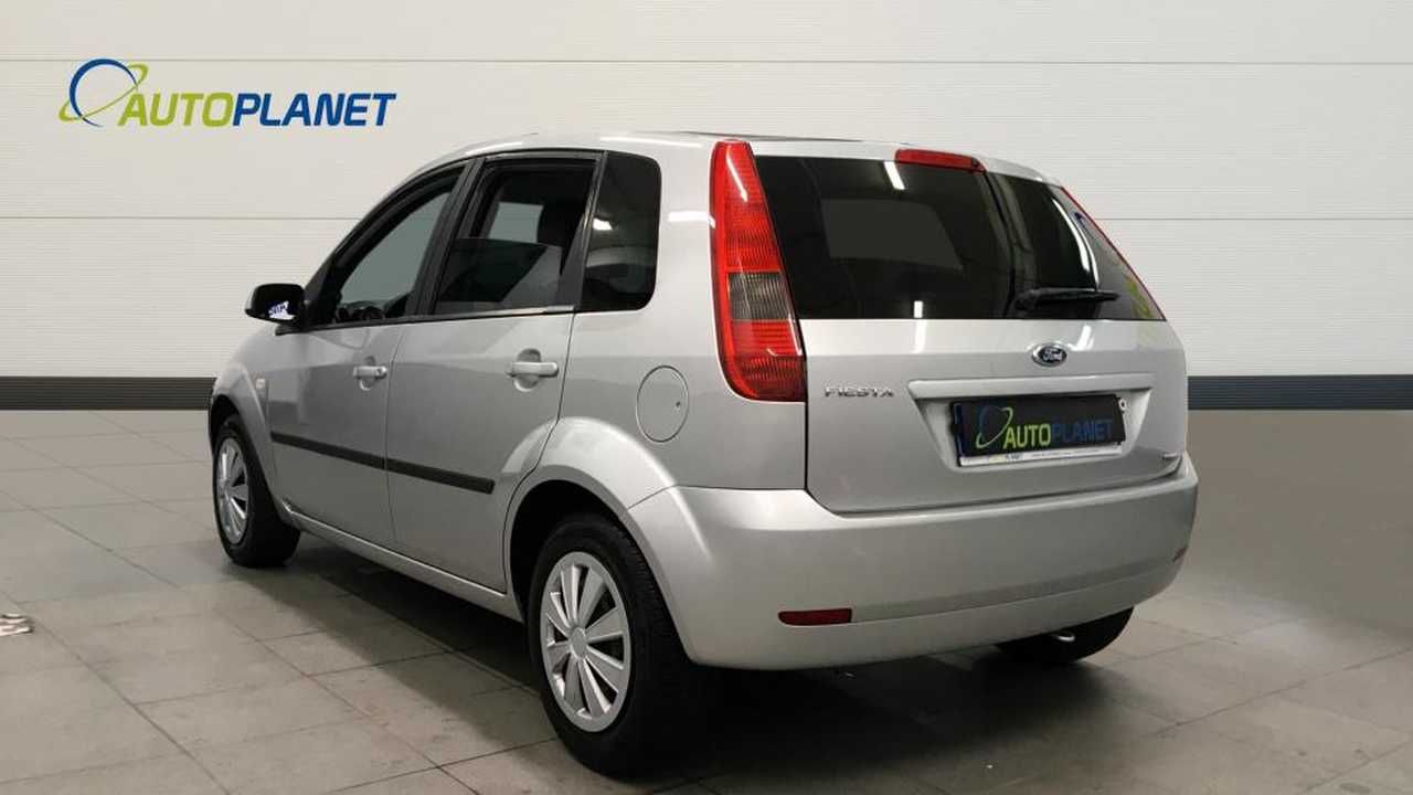 ford fiesta 2005 / foto grande (2)