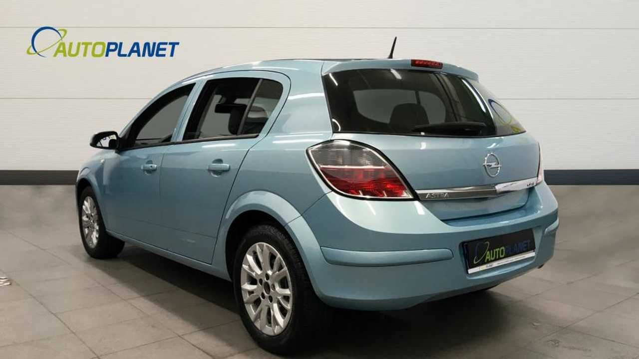 opel astra 2009 / foto grande (2)