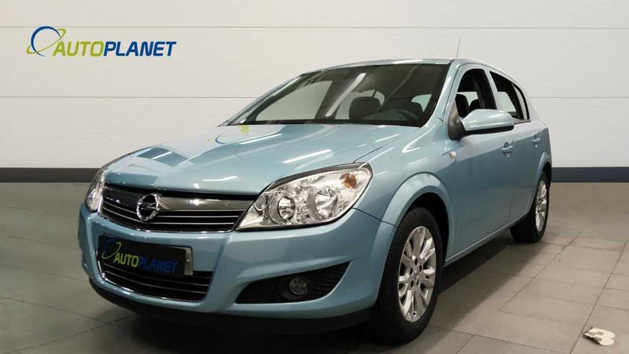 Foto opel astra 2009 /