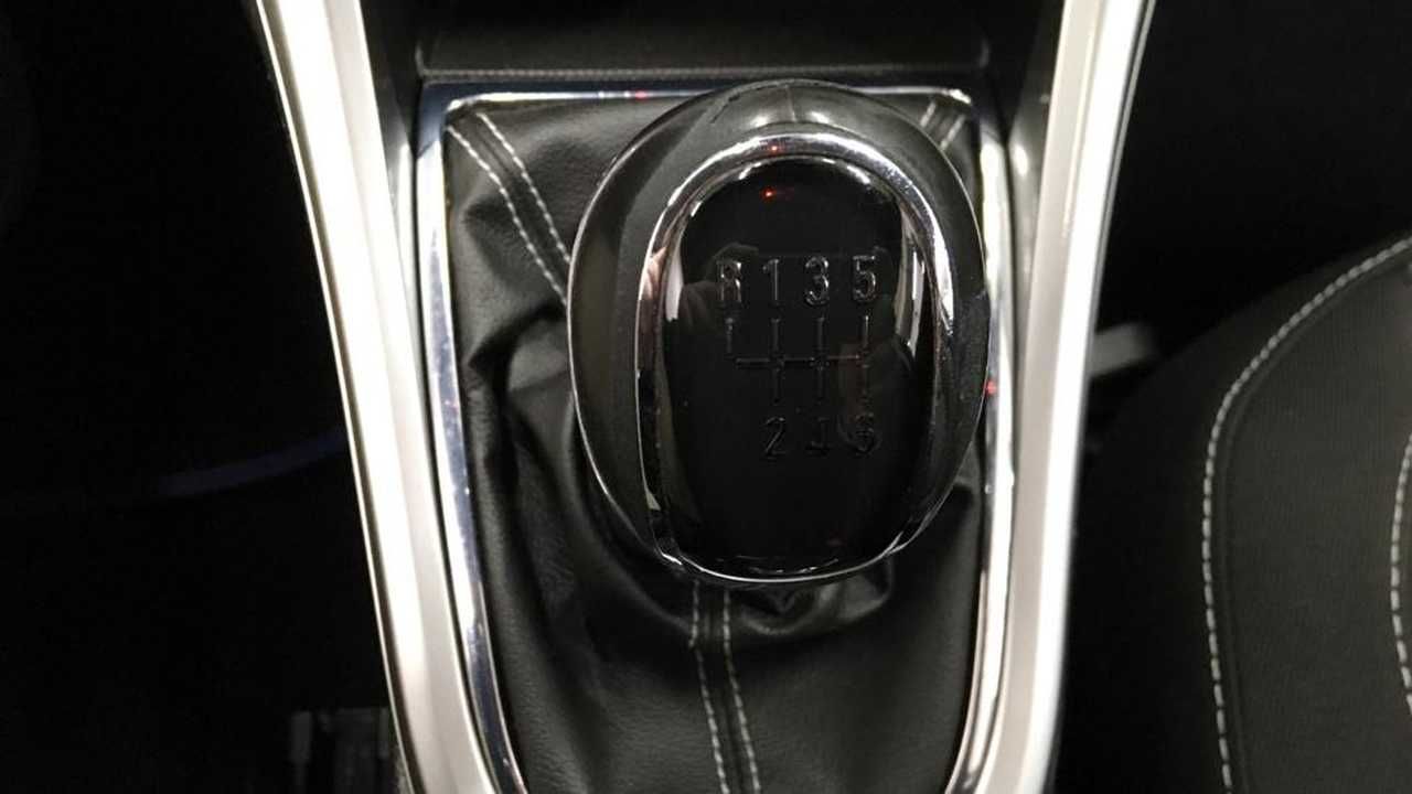 opel astra 2010 / foto grande (3)