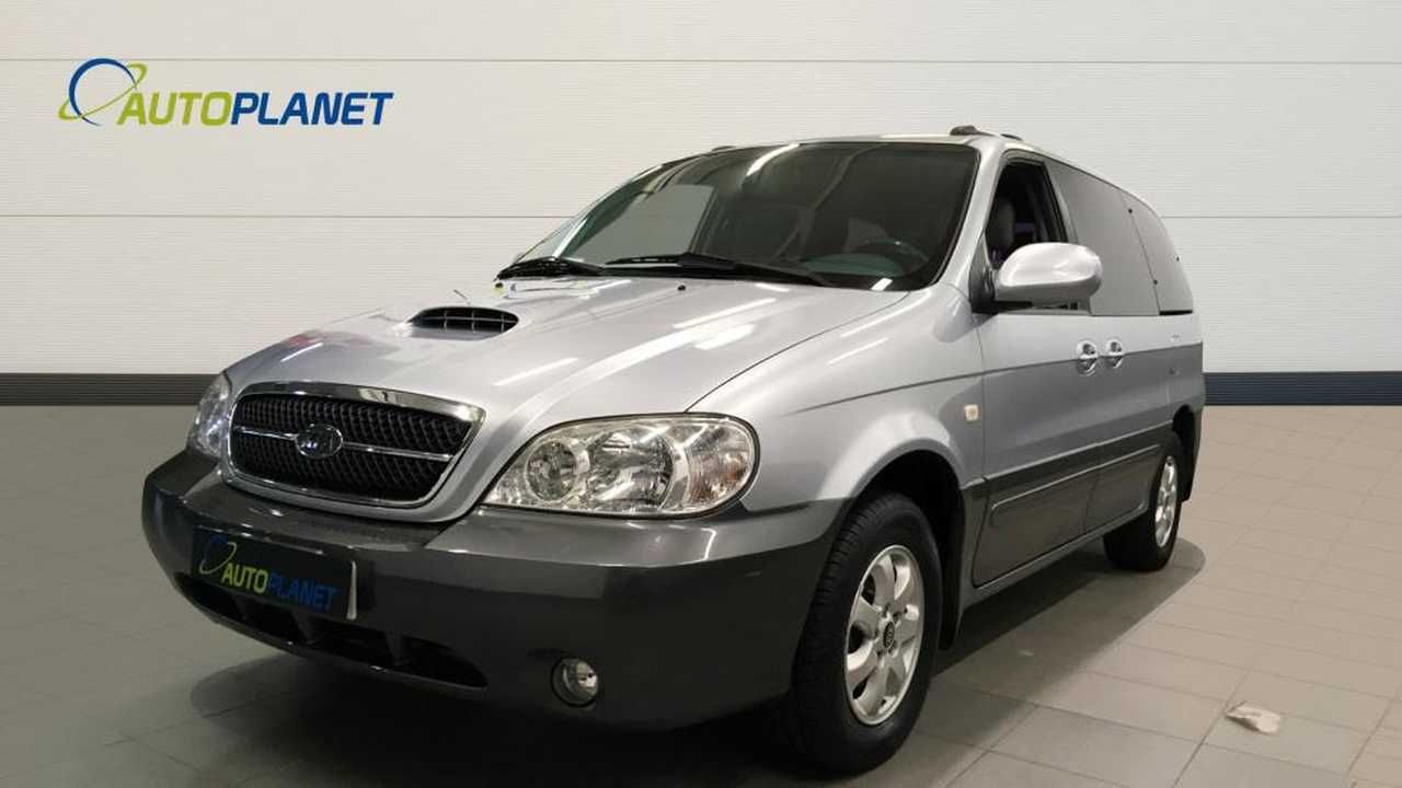 Foto kia carnival 2006 /
