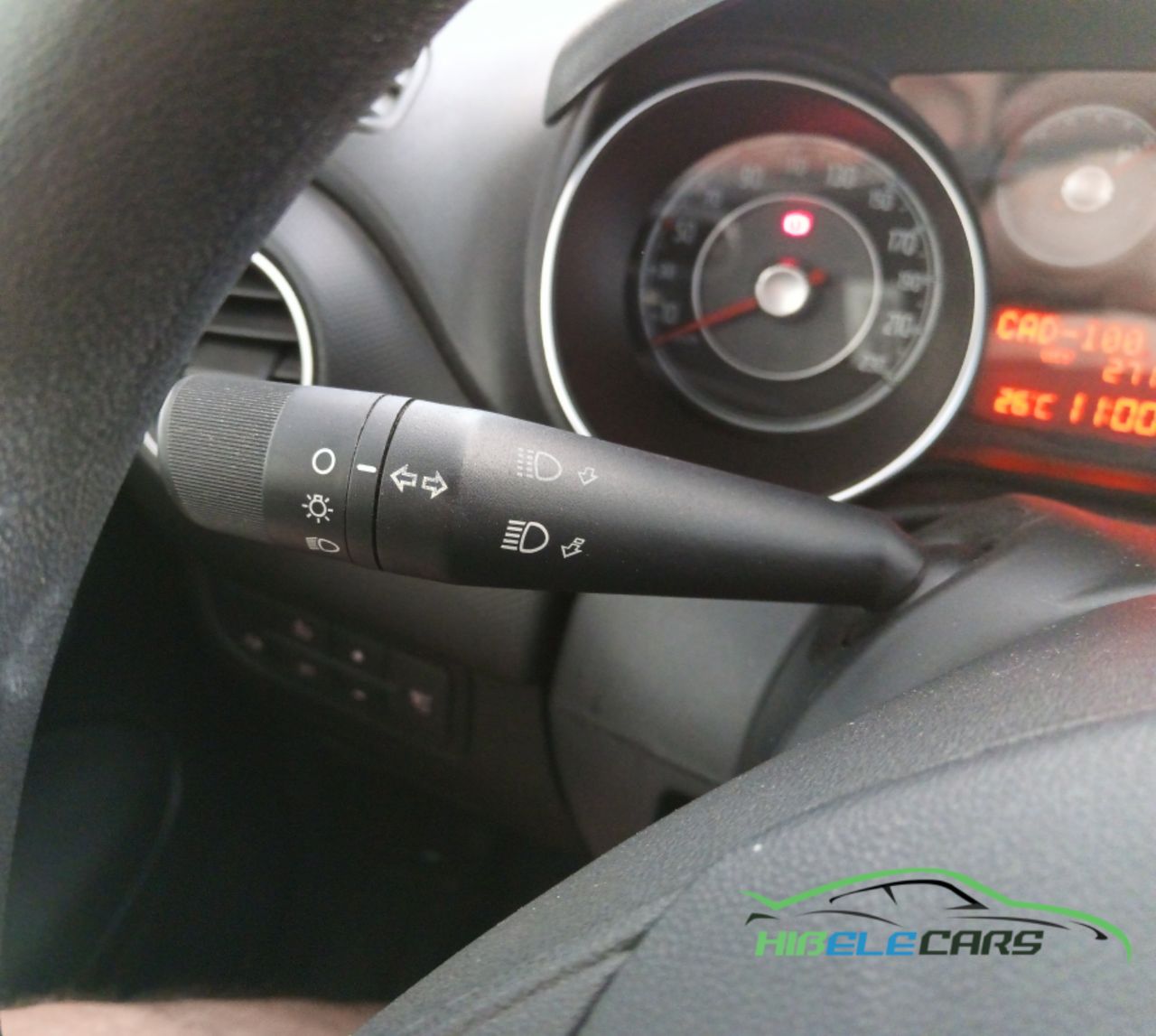 Fiat Punto 1.2 MYSTYLE  - Foto 19